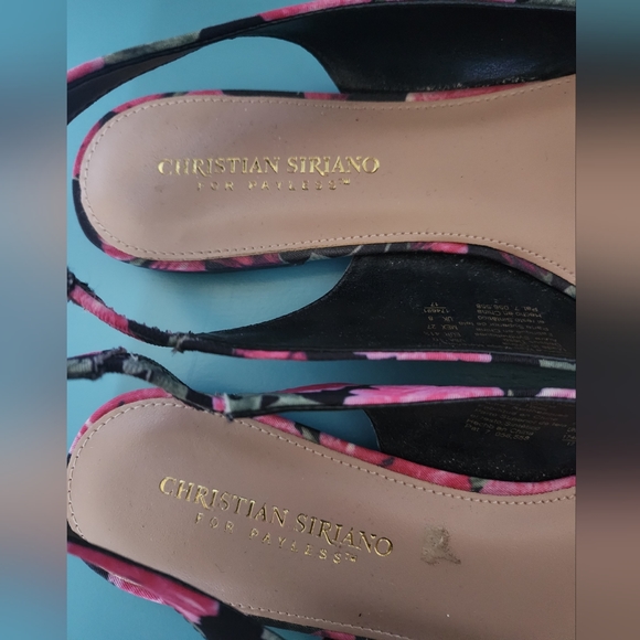 Christian Siriano Flats - Picture 2 of 4
